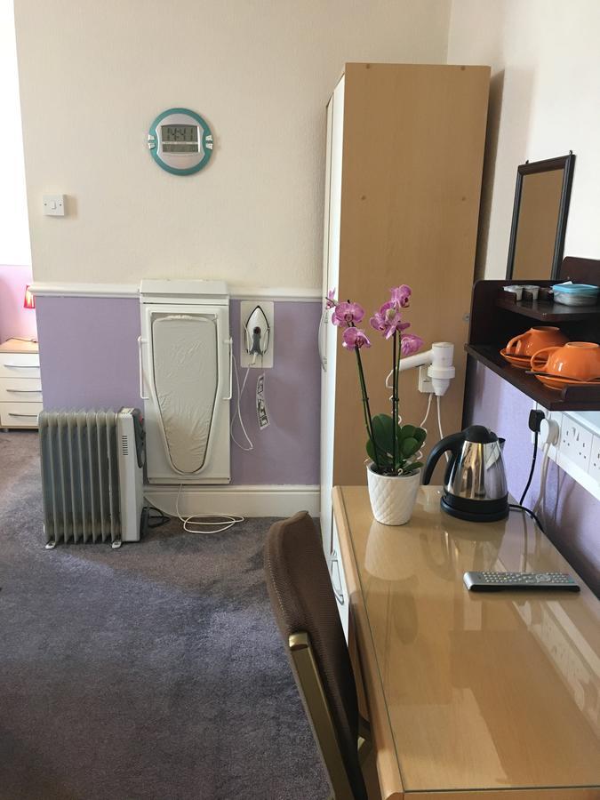 Adelphi Guest House Douglas Dış mekan fotoğraf